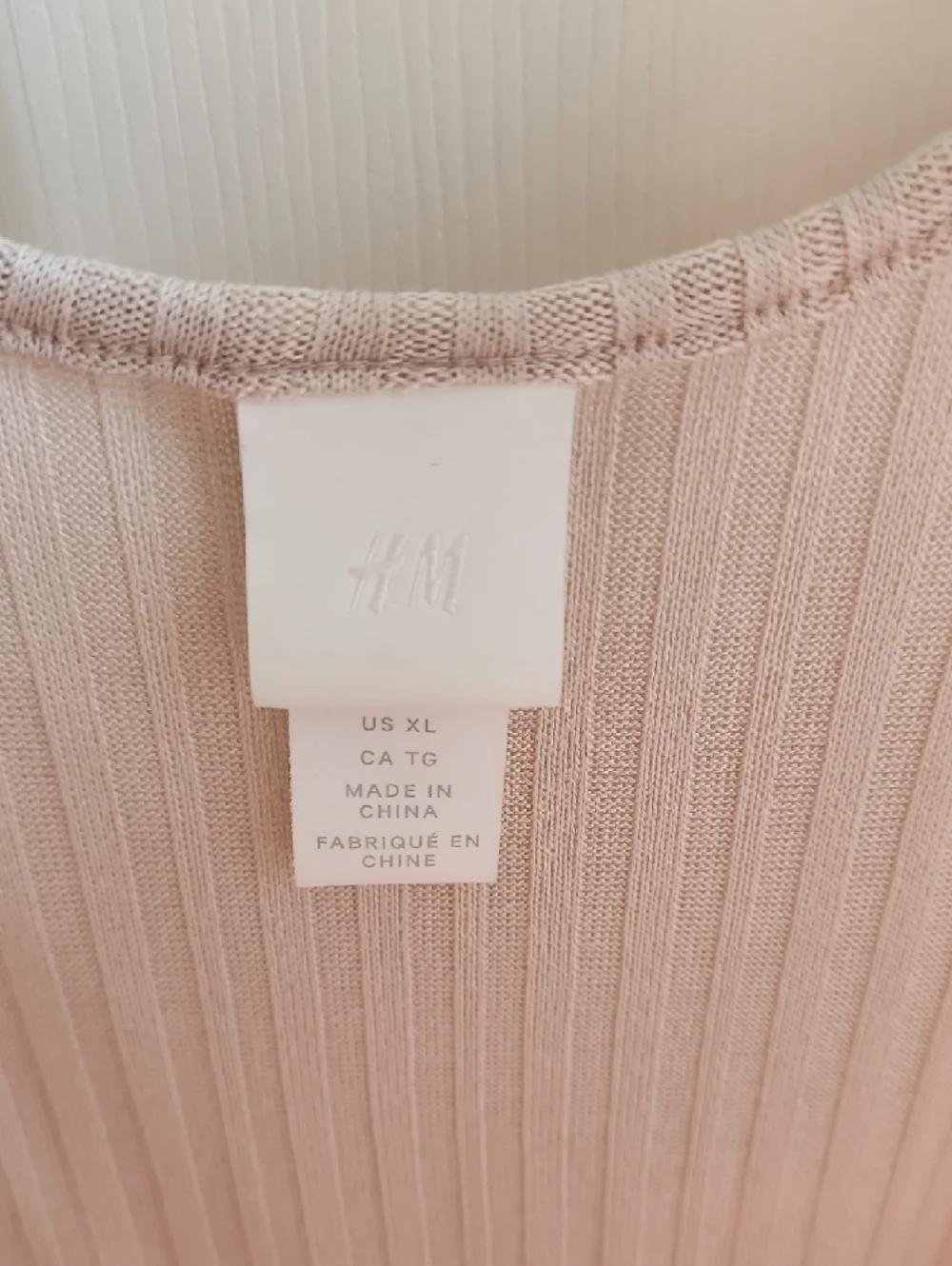 H&M Beige Ribbed Button-Front Tank Top XL - Picture 3 of 5